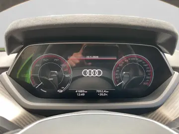 AUDI RS e-tron GT quattro PANO B&O MATRIX HDUP