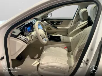 MERCEDES-BENZ S 63 E Performance Hi-Lenk Pano TrackP…