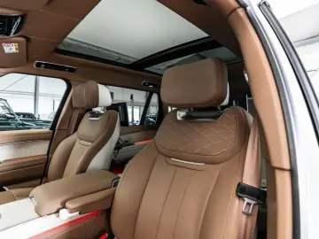 LAND ROVER Range Rover P615 LWB SV   SV Bespoke   Rear TV