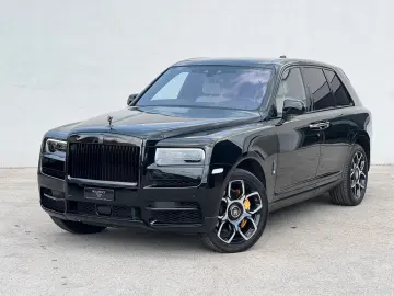ROLLS ROYCE Cullinan Black Badge