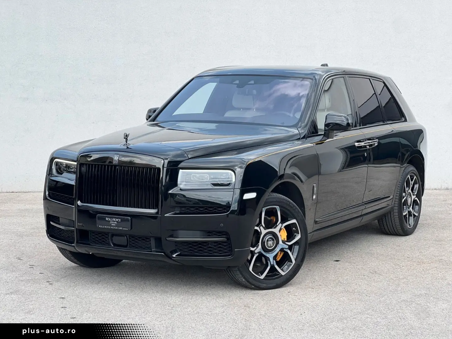 ROLLS ROYCE Cullinan Black Badge
