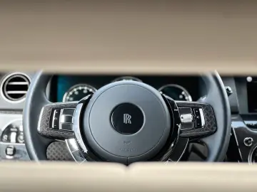 ROLLS ROYCE Cullinan Black Badge