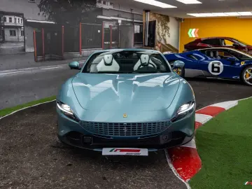 FERRARI Roma  BESPOKE CELESTE TREVI