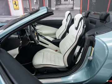 FERRARI Roma  BESPOKE CELESTE TREVI
