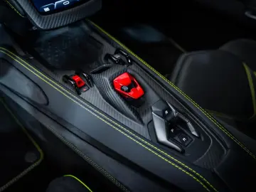 LAMBORGHINI Revuelto Nero Nemesis  Lift  Passenger Display