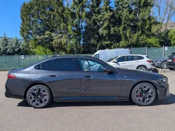 BMW 550e xDr.M Sport Pro IntAktL.PanoD.ACC 360 AHK