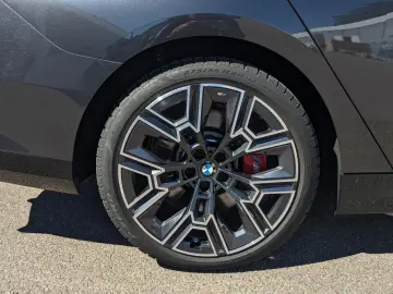 BMW 550e xDr.M Sport Pro IntAktL.PanoD.ACC 360 AHK