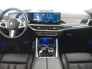 BMW X6 xDrive30d M Sport Pro HUD Pano 360  StandHzg