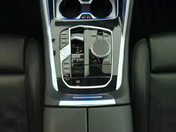 BMW X6 xDrive30d M Sport Pro HUD Pano 360  StandHzg