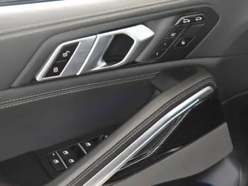 BMW X6 xDrive30d M Sport Pro HUD Pano 360  StandHzg