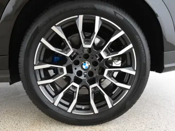 BMW X6 xDrive30d M Sport Pro HUD Pano 360  StandHzg