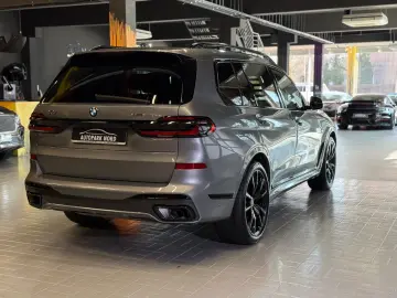 BMW X7 xDrive 40d M Sport Pro~PANO~HUD~KAMERA 360~