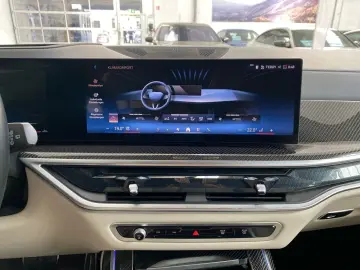 BMW X7 xDrive40i M Sport Pro HUD Pano Sky H K 23´´