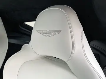 ASTON MARTIN Vantage Seychelles Blue Bowers & Wilkins