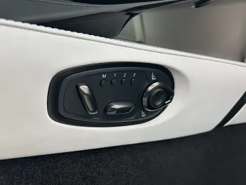 ASTON MARTIN Vantage Seychelles Blue Bowers & Wilkins