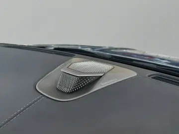 ASTON MARTIN Vantage Seychelles Blue Bowers & Wilkins