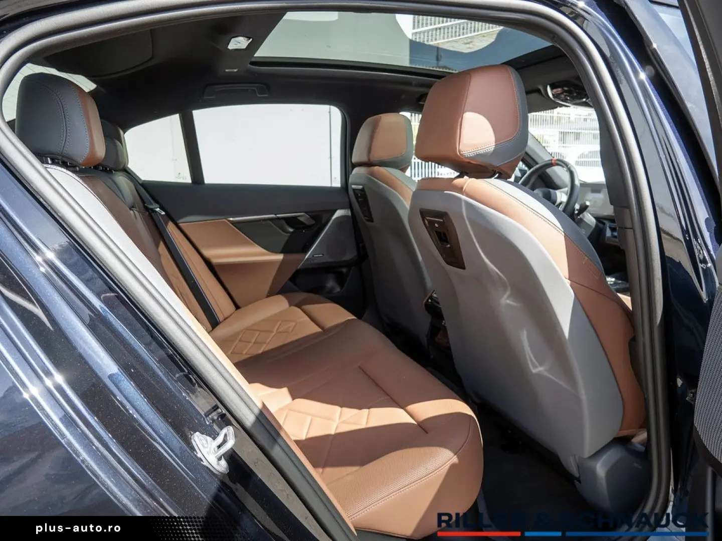 BMW i5 M60 Pro xDrive PANO 20-ZOLL CARBON