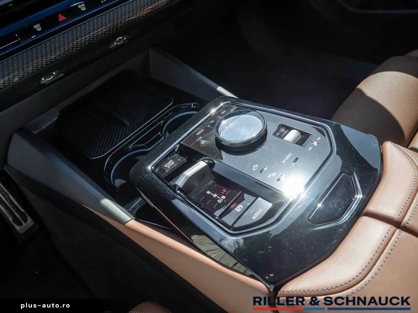 BMW i5 M60 Pro xDrive PANO 20-ZOLL CARBON