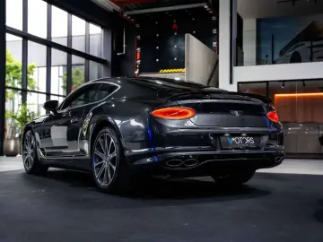 BENTLEY Continental GT 4.0 Twin-Turbo V8 - Full Option -