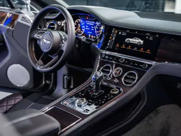 BENTLEY Continental GT 4.0 Twin-Turbo V8 - Full Option -
