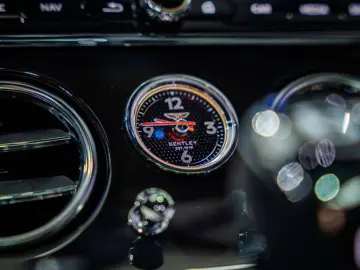BENTLEY Continental GT 4.0 Twin-Turbo V8 - Full Option -