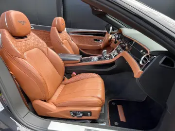 BENTLEY Continental GTC MANSORY MULLINER B&O rot.Display