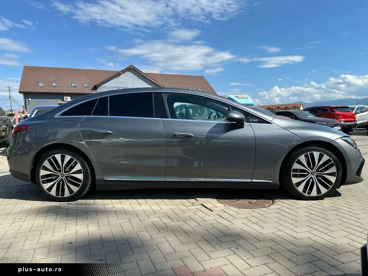 Mercedes-Benz Eqe