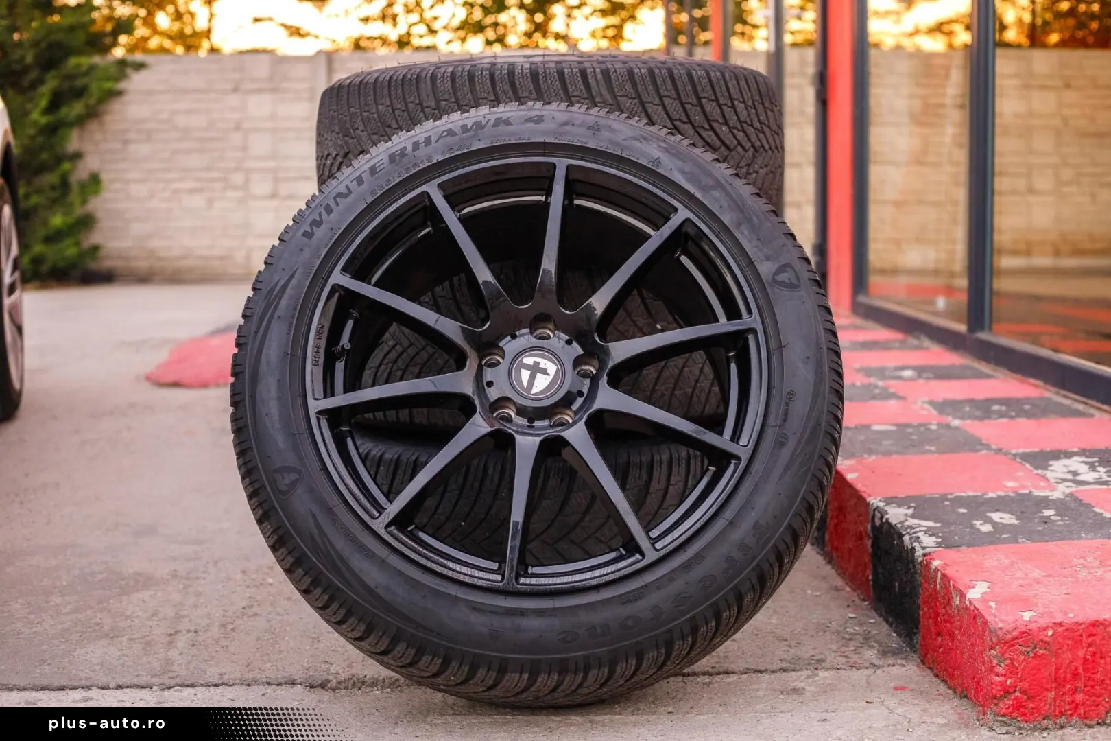 Tesla T-Model-Y