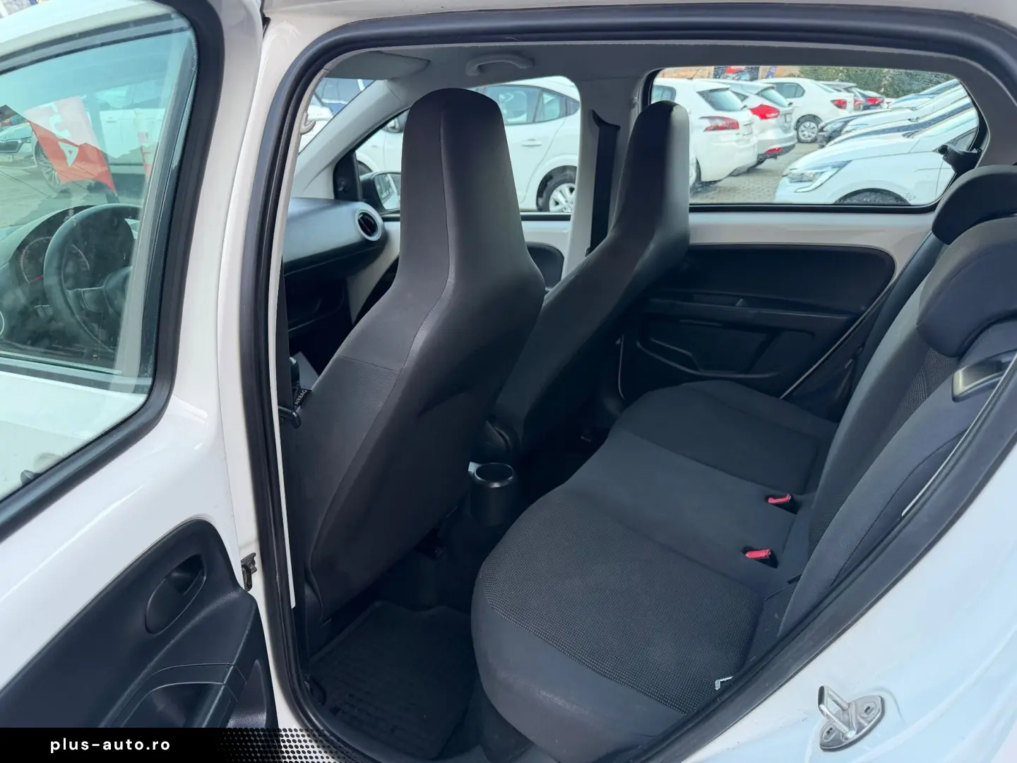 Volkswagen Up