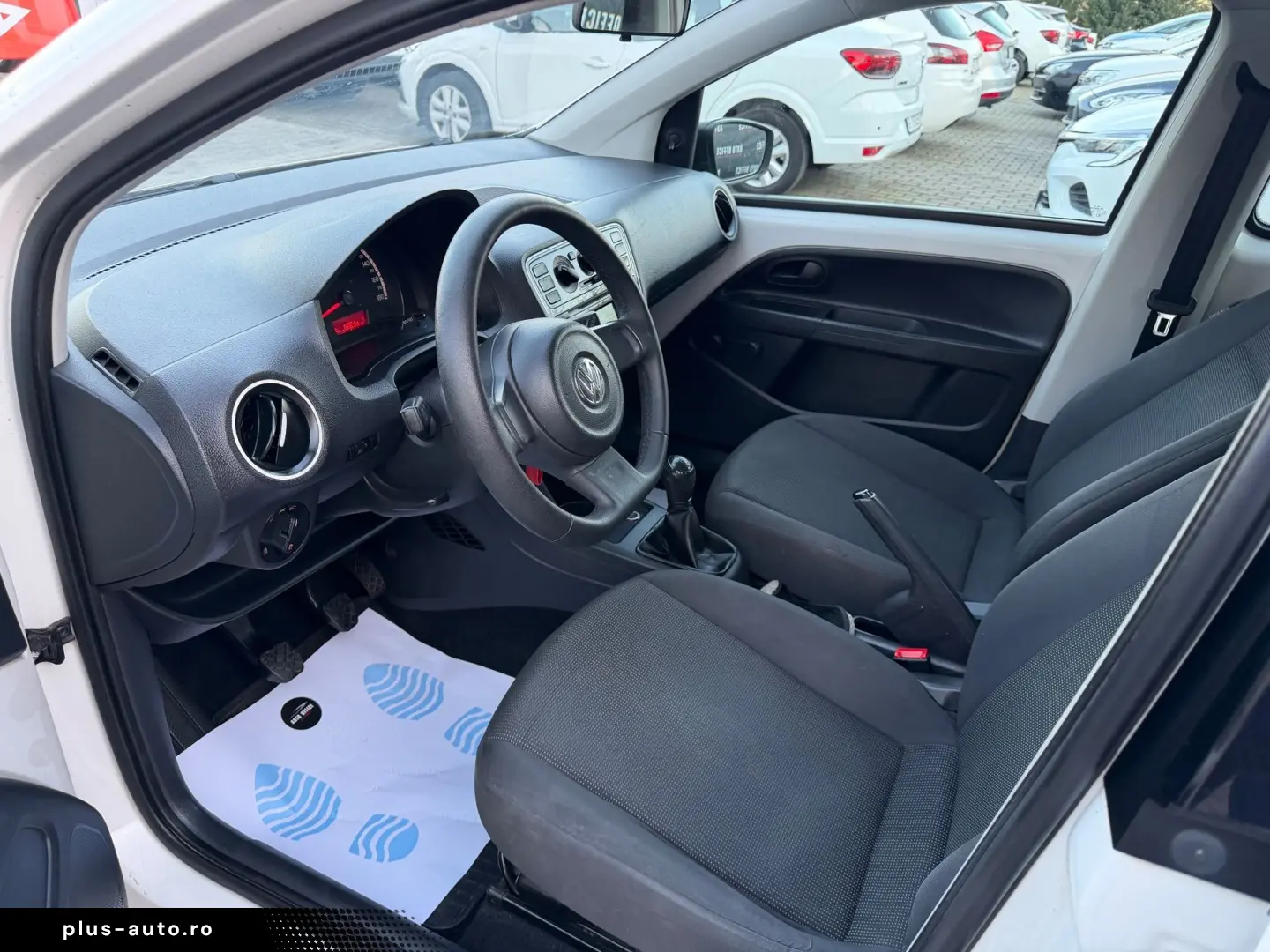 Volkswagen Up