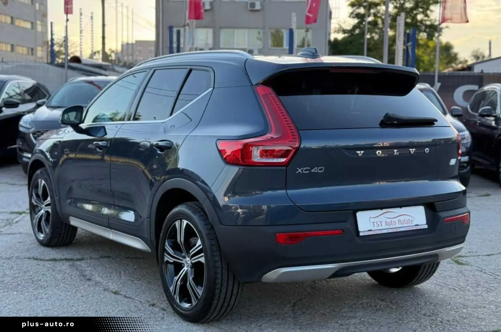 Volvo Xc-40
