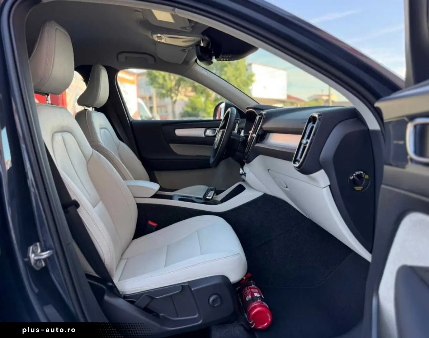 Volvo Xc-40