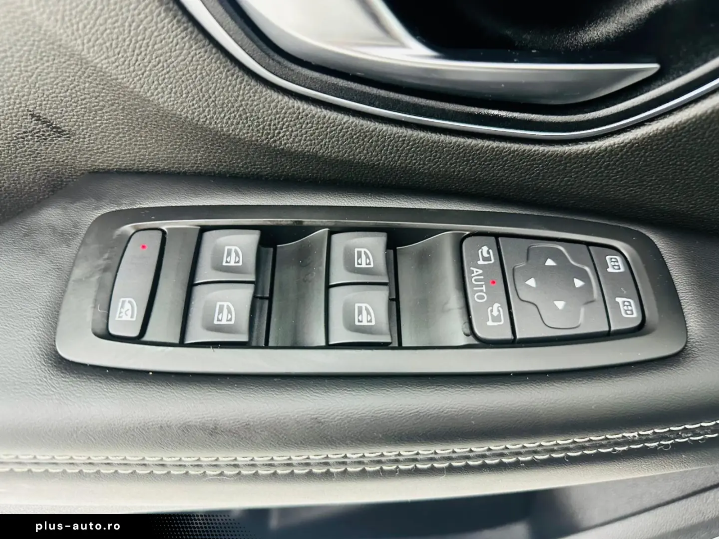 RENAULT GRAND SCENIC 2022 1.3i E6 7 Locuri Garantie 12 Luni