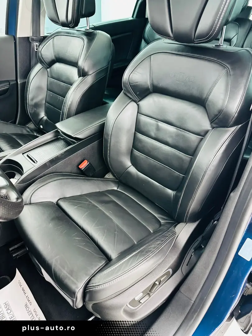 RENAULT GRAND SCENIC 2022 1.3i E6 7 Locuri Garantie 12 Luni