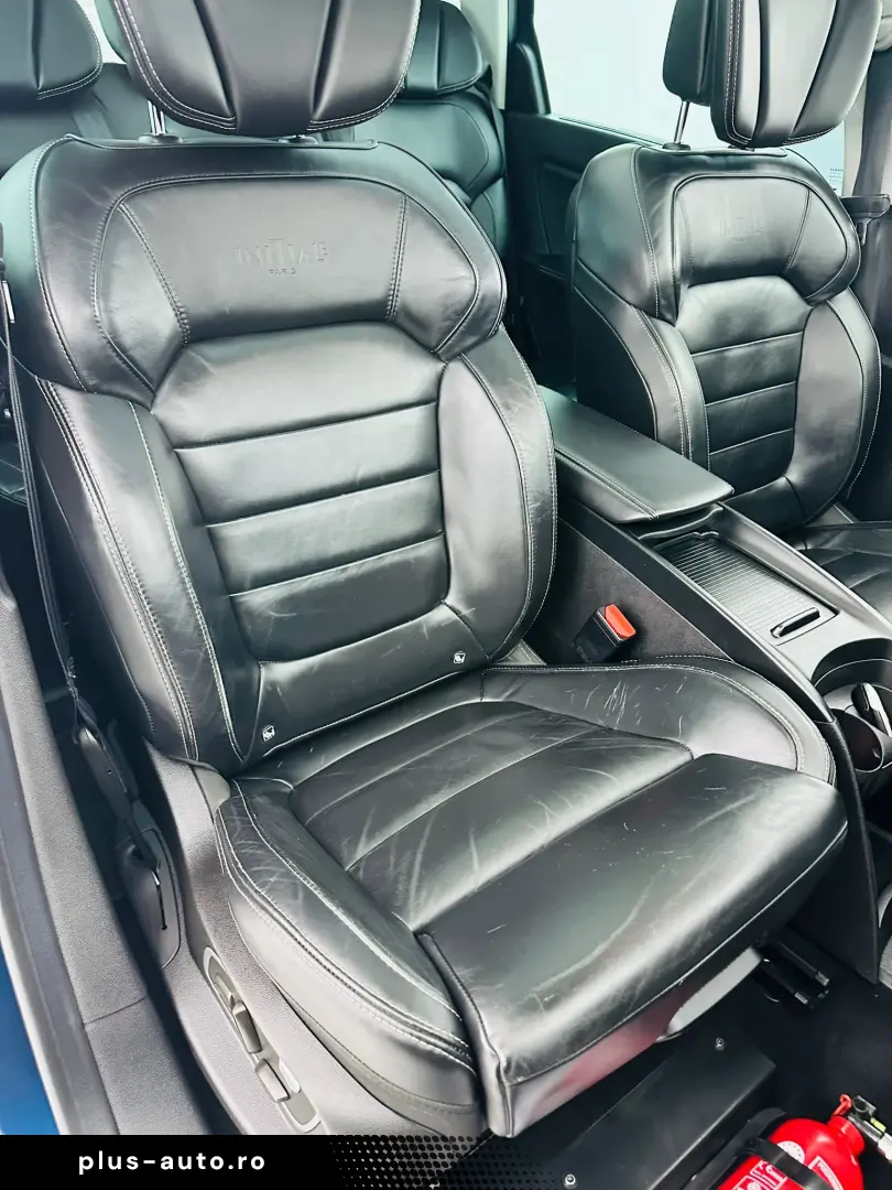 RENAULT GRAND SCENIC 2022 1.3i E6 7 Locuri Garantie 12 Luni