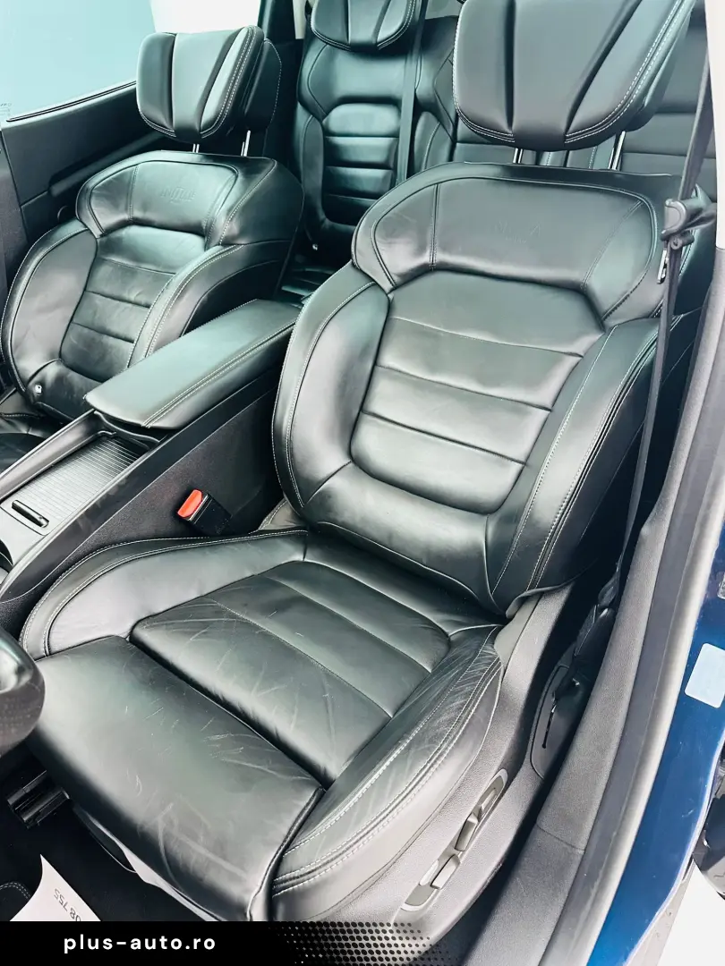 RENAULT GRAND SCENIC 2022 1.3i E6 7 Locuri Garantie 12 Luni