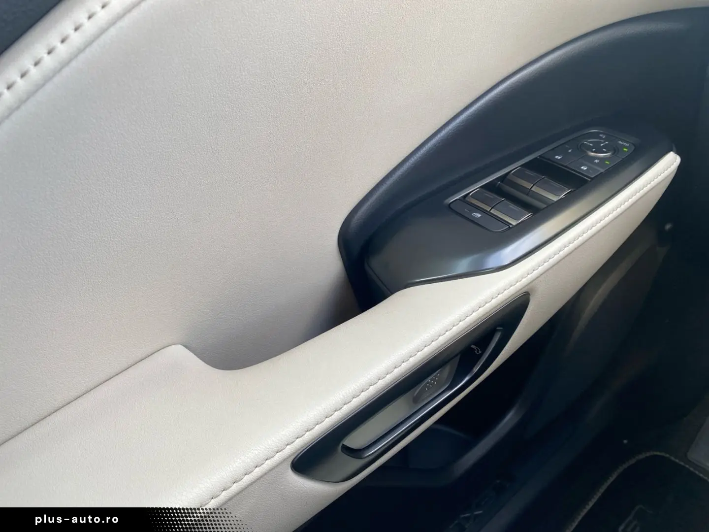 LEXUS LBX FWD Elegant  LED el. Heck CAM SHZ CarPlay PD