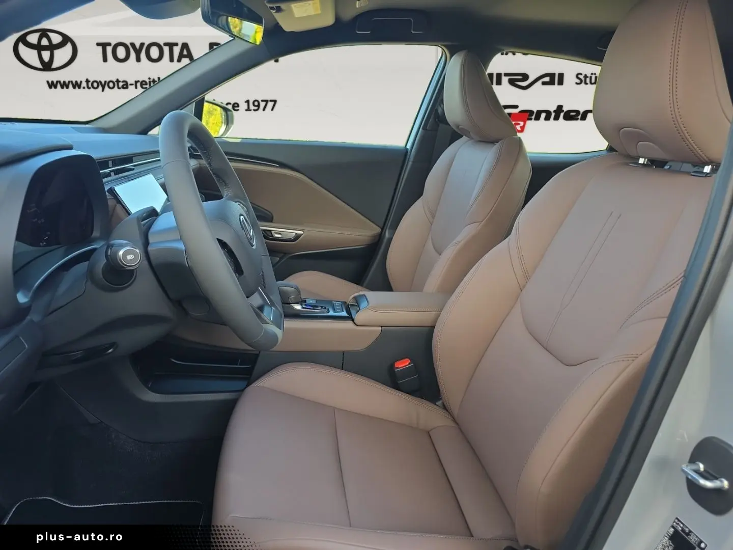 LEXUS LBX FWD Elegant 1.5 Hybrid EU6e HUD Navi Leder D
