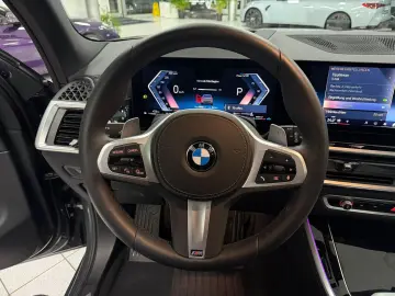 BMW X5 xDrive30d M-Sport PANO SOFT HUD H-K AHK 360