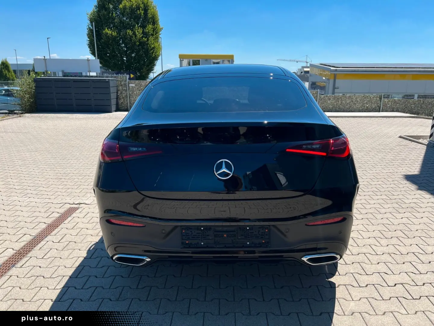 MERCEDES-BENZ Coupe GLC 220d 4M AMG LINE Burmester D&hellip;