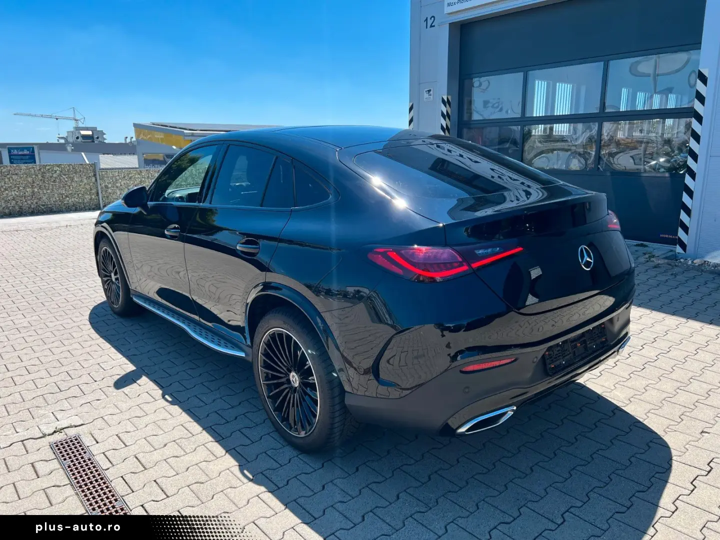 MERCEDES-BENZ Coupe GLC 220d 4M AMG LINE Burmester D&hellip;