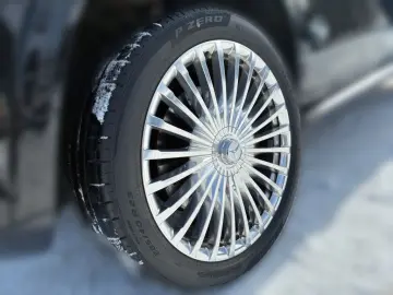MERCEDES-BENZ  GLS 600 Maybach