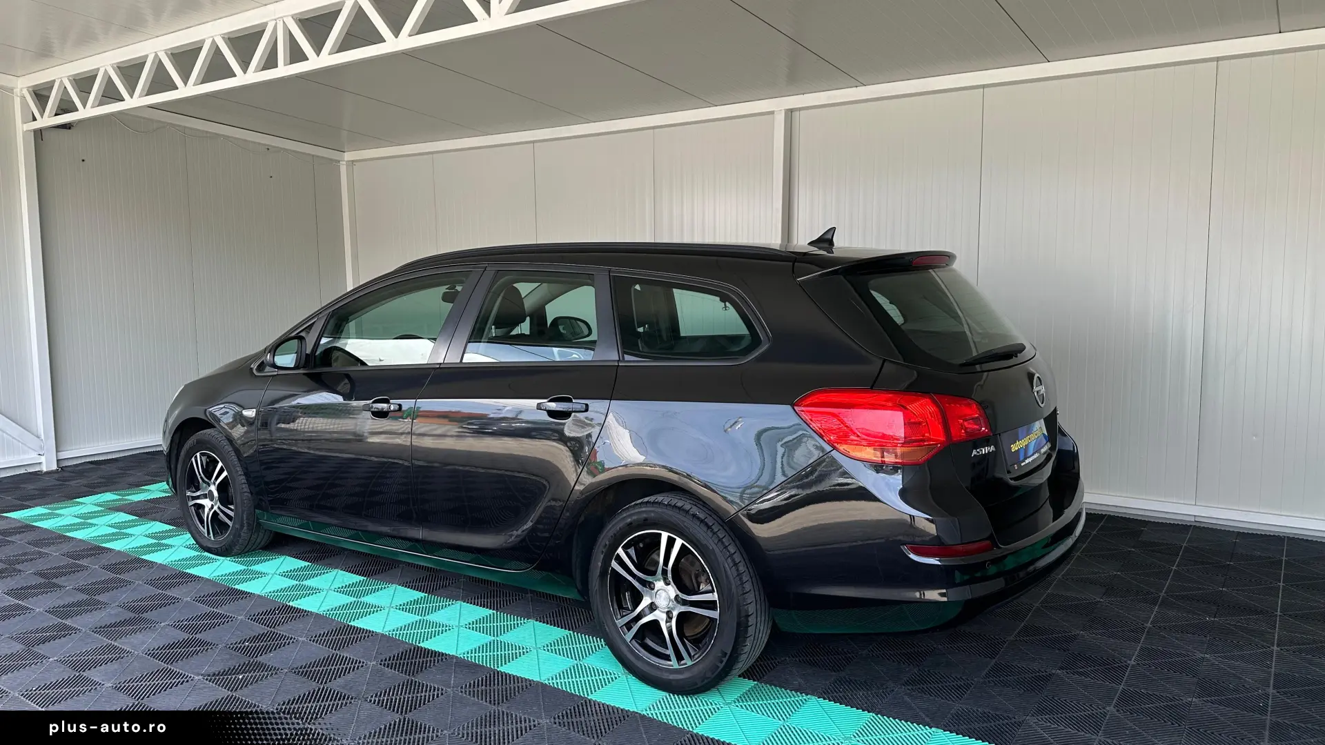 Opel Astra 1.7 Diesel 110 CP An 2012