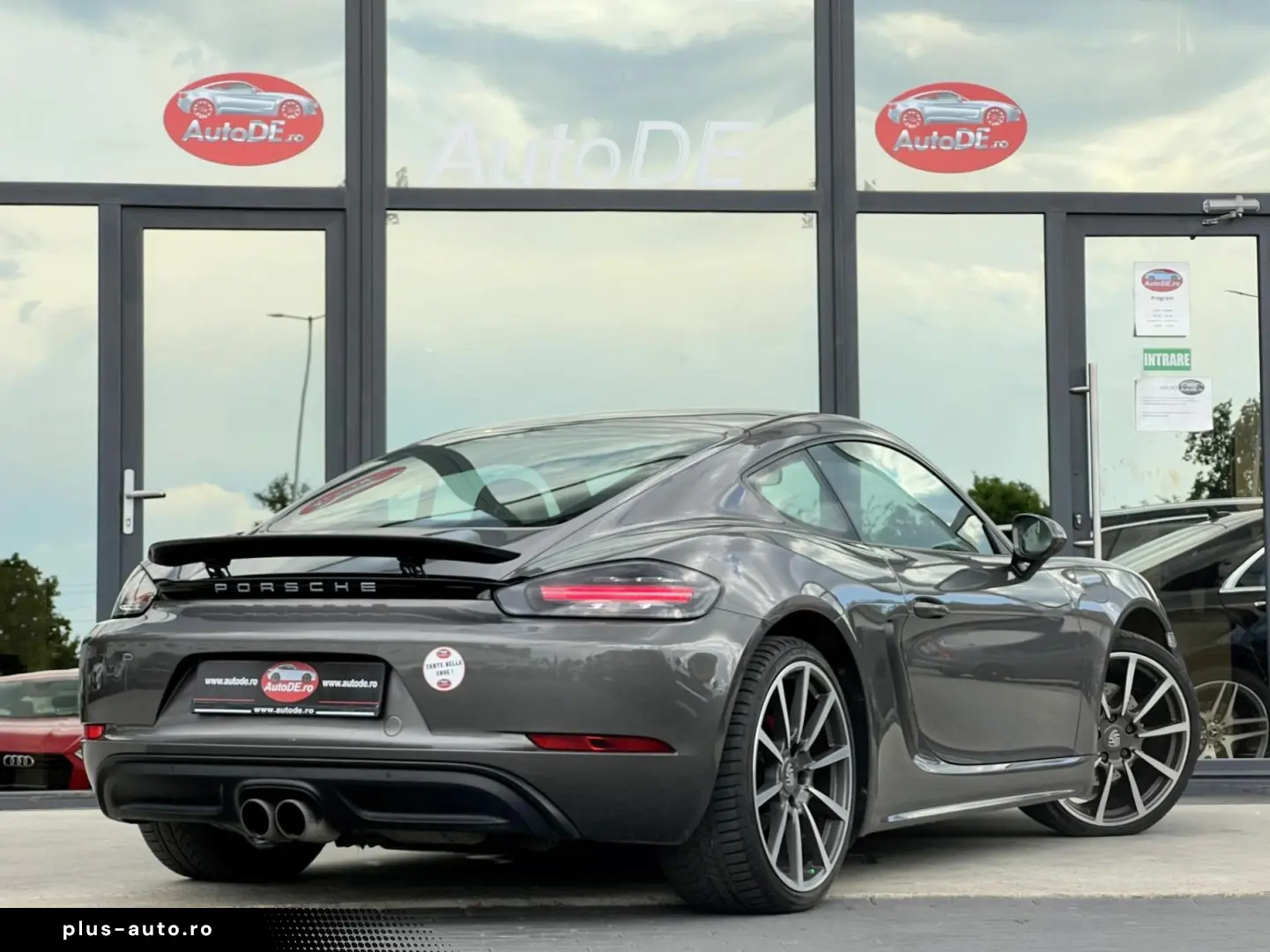 Porsche Cayman