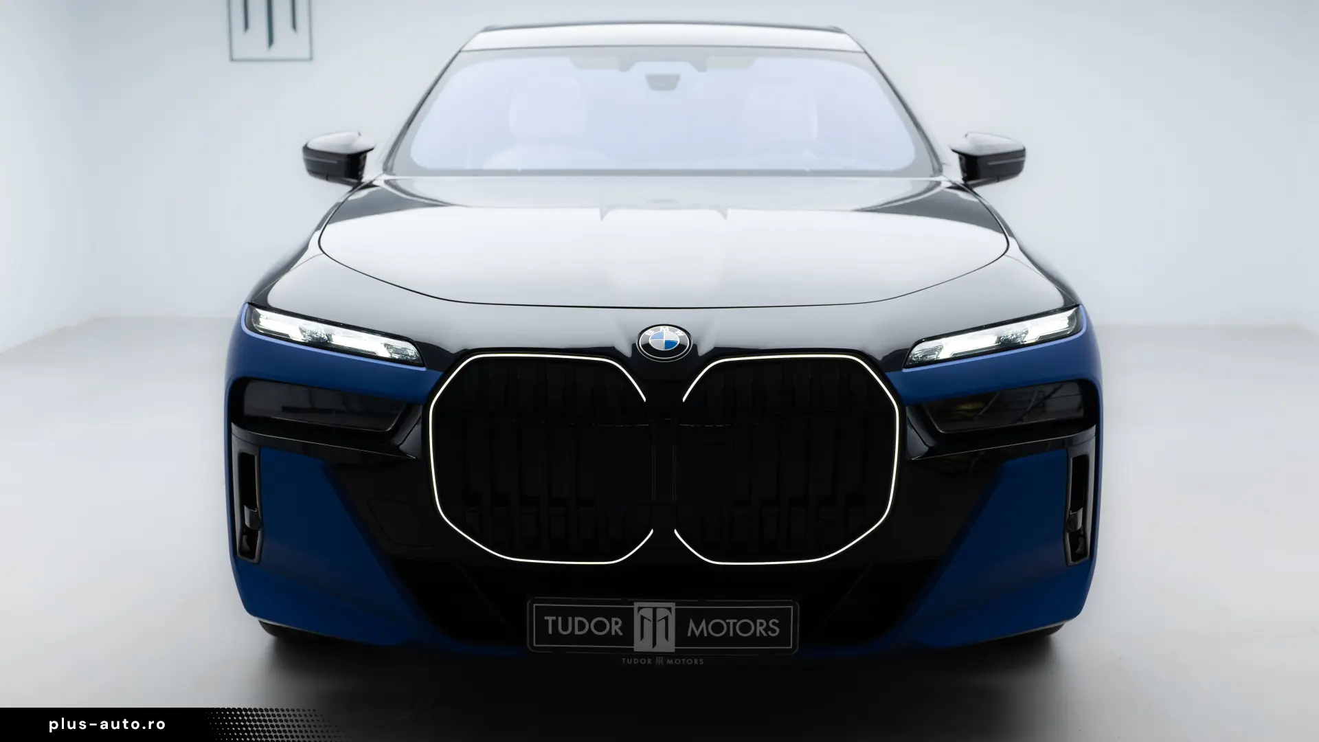 BMW 740d - M-sport Pro - Executive Lounge - TV - B&W - PPF