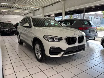 BMW X3 xDrive 20 d Advantage  CarPlay AHK