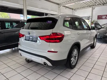 BMW X3 xDrive 20 d Advantage  CarPlay AHK