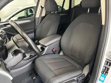 BMW X3 xDrive 20 d Advantage  CarPlay AHK