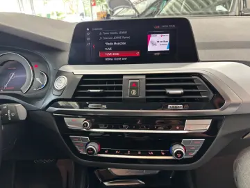 BMW X3 xDrive 20 d Advantage  CarPlay AHK