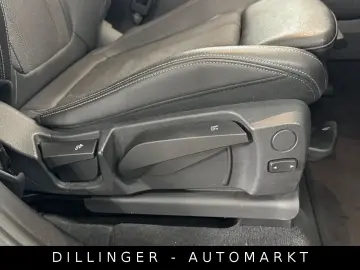 BMW X3 xDrive 20d 48V Automatik Nav PDC Temp 190ps